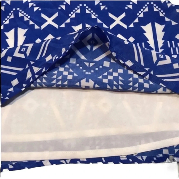Sabine Blue White Geo Print Sleeveless Top Size XS - Picture 6 of 9